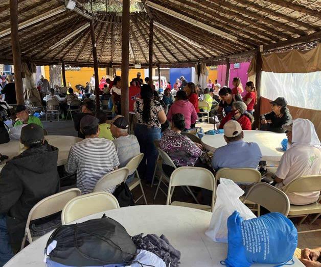 Migrantes siguen a la  espera de cambios en  pol&iacute;ticas migratorias