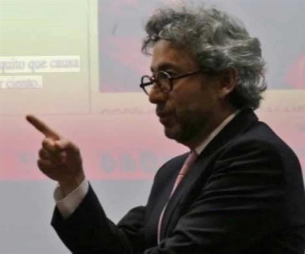 Ebrard: el regreso del eterno soldado