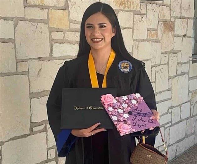 Estudiante deportada por EEUU en viaje de Acci&oacute;n de Gracias denuncia intimidaci&oacute;n de agente del ICE