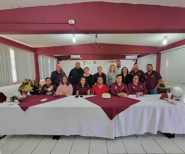 Se re&uacute;nen comisionados estatales de la DGETI