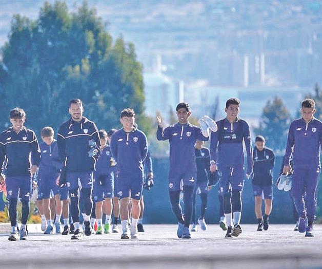 Busca Pedro Pedraza titularidad en Pachuca