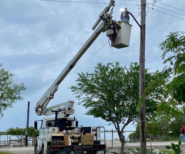 Programa de alumbrado llega a campos pesqueros
