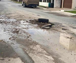 Miles de litros de agua se desperdician en la Ribere&ntilde;a