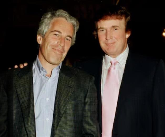 Trump viaj&oacute; "muchas veces" en el avi&oacute;n de Jeffrey  Epstein