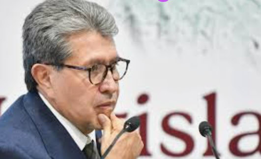 Ricardo Monreal defiende  el impuesto a videojuegos