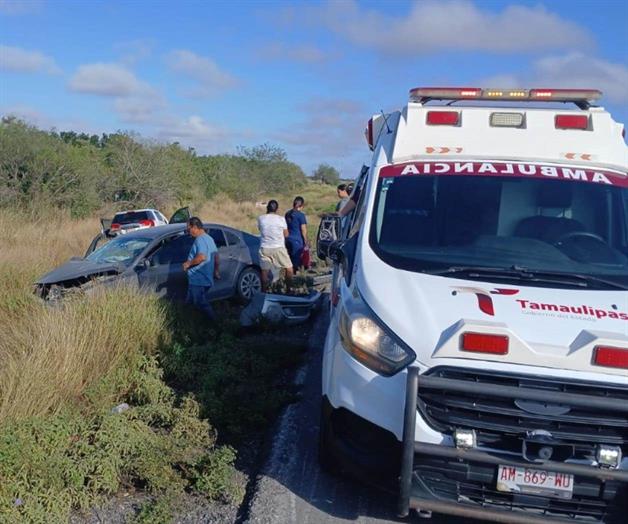 Choque dejó dos heridos en carretera San Fernando-Reynosa Choque dejó dos heridos en carretera San Fernando-Reynosa