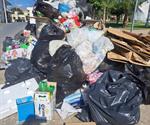 Urge recolecci&oacute;n de basura en plaza