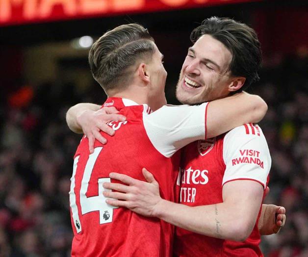Arsenal se mantiene en la cima, Man City presiona y Liverpool contin&uacute;a su resurgimiento