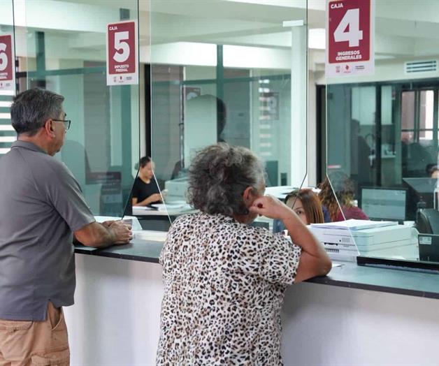 Mantienen descuentos para adultos mayores