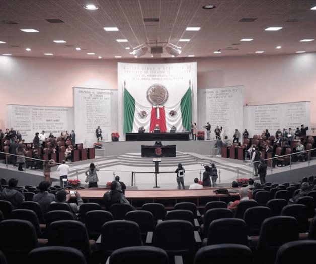 El 31 de diciembre rendirán protesta 212 ayuntamientos en Veracruz El 31 de diciembre rendirán protesta 212 ayuntamientos en Veracruz