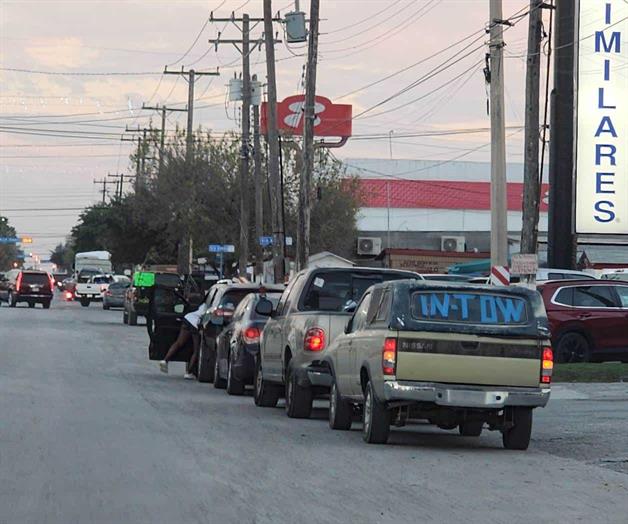 Pasan &uacute;ltimas  caravanas de  transmigrantes