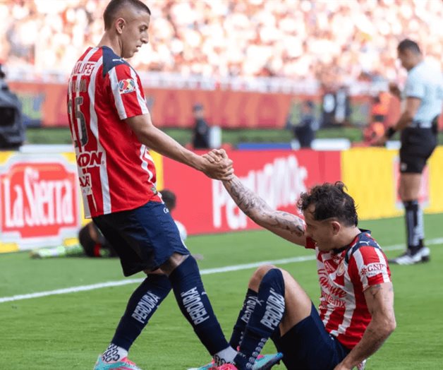 Jair Pereira explota con un compa&ntilde;ero suyo por criticar a las Chivas