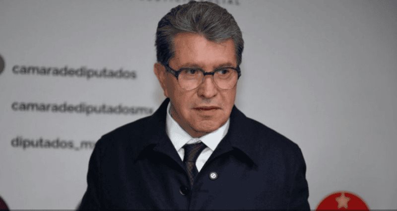 Diputado de Morena propone prohibir cobro en reposici&oacute;n de tarjetas