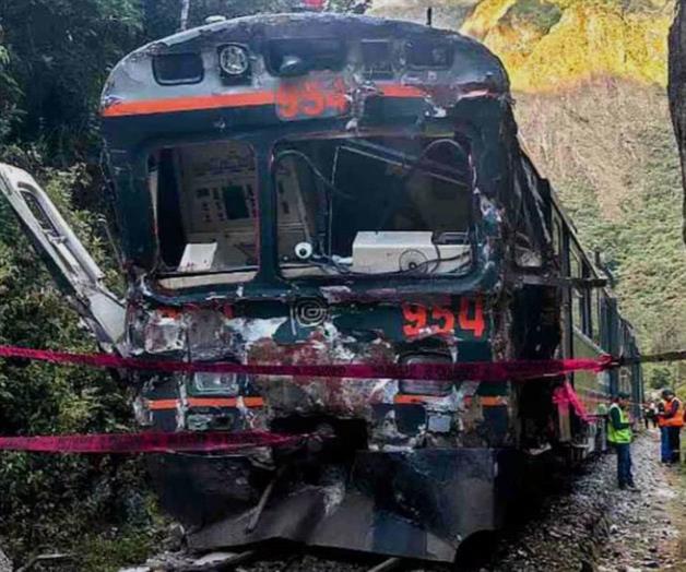 Choque de trenes en Perú deja un muerto y heridos Choque de trenes en Perú deja un muerto y heridos