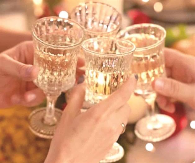 Cena de A&ntilde;o Nuevo golpea a las familias