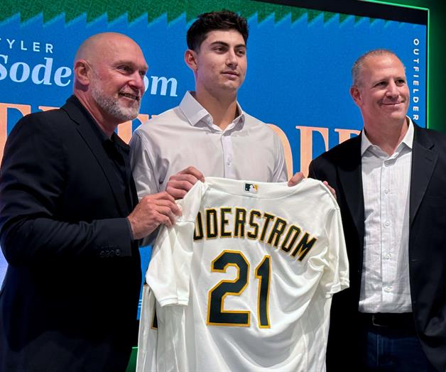 Atléticos anuncian acuerdo con Soderstrom Atléticos anuncian acuerdo con Soderstrom