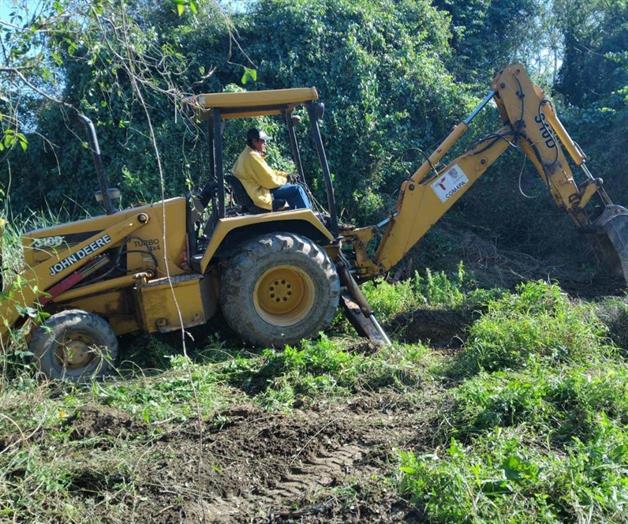 Reparan mega fuga en la l&iacute;nea de Rinconada