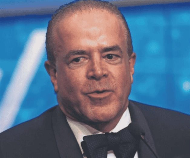 Ra&uacute;l Rocha, due&ntilde;o de Miss Universo, reaparece en redes sociales