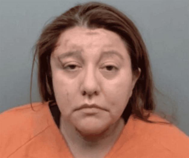 Mujer hiere a su hijo con un cuchillo en el rostro