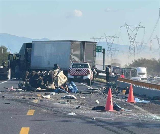 Ruta de la muerte deja 12 víctimas Ruta de la muerte deja 12 víctimas