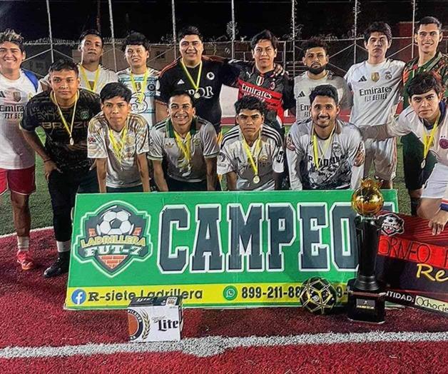 Gal&aacute;cticos, campeones del Torneo de Fin de A&ntilde;o