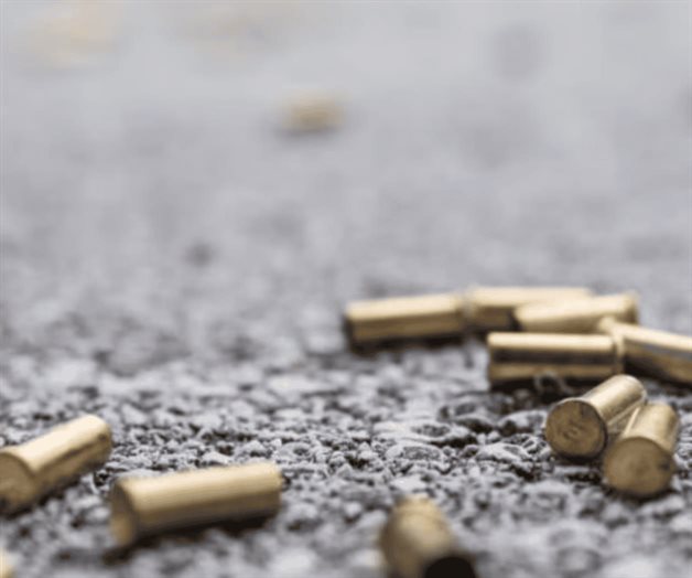 Enfrentamiento deja una joven herida por bala perdida en Sinaloa