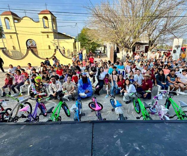 Encabeza Nataly el d&iacute;a de Reyes