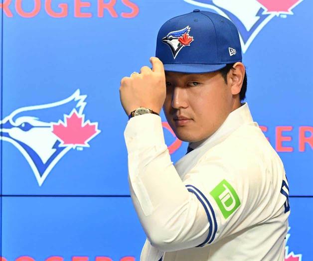 Firma de Kazuma es un &acute;paso importante&acute; para los Azulejos