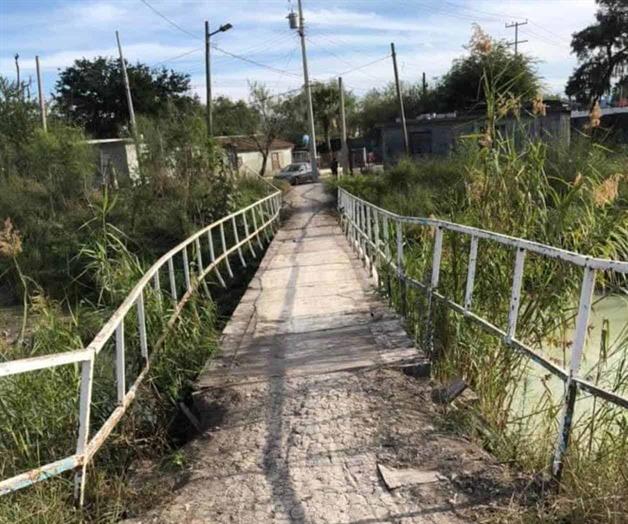 Reclaman  abandono de puente