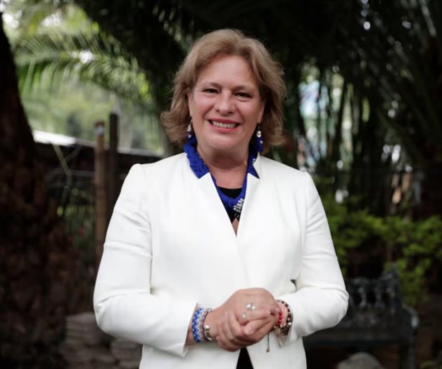 Josefa Gonz&aacute;lez-Blanco deja embajada de M&eacute;xico en Reino Unido