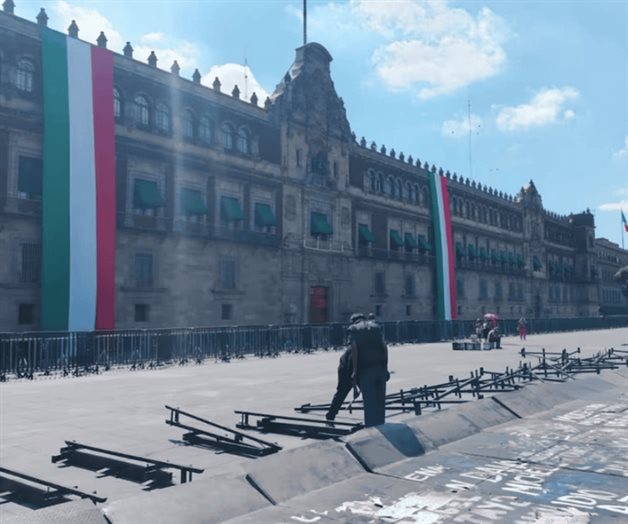 Sheinbaum recibe en Palacio Nacional a c&oacute;nsules y embajadores