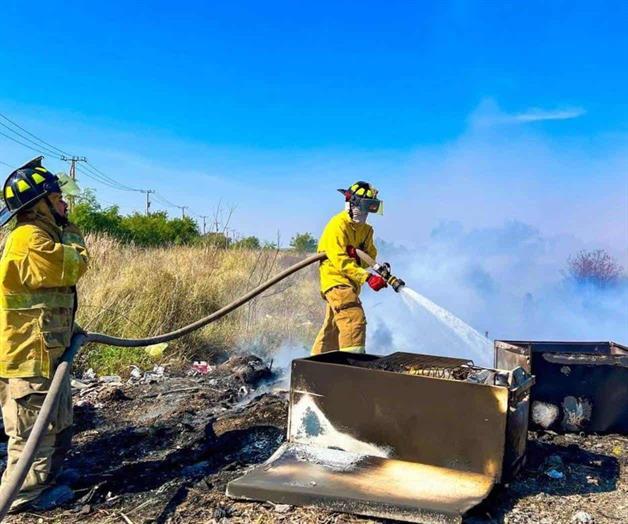 Humo de basureros llega a las colonias