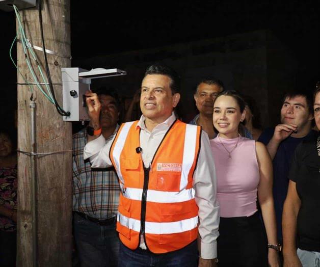 Ilumina municipio el centro de Victoria