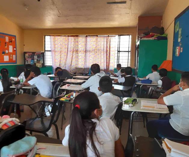 Listos en el CREDE para regreso a clases