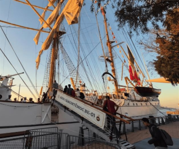 Tras choque en Brooklyn, buque escuela Cuauht&eacute;moc regresa a Oaxaca