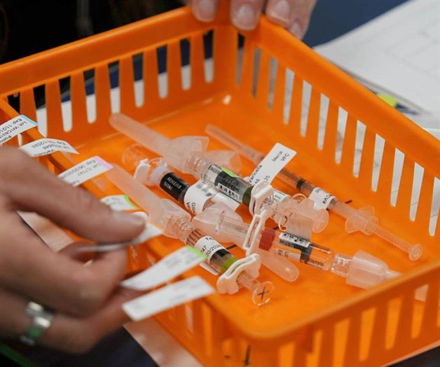 M&eacute;dicos: Cambios en recomendaciones sobre vacunas en EEUU confunden a padres y perjudicar&iacute;an a ni&ntilde;os