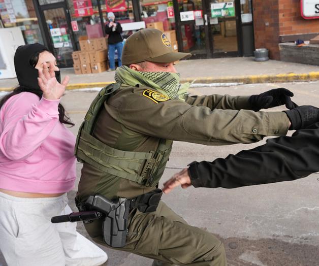 Video captura arresto migratorio en Minneapolis en medio de tensiones tras muerte de Renee Good