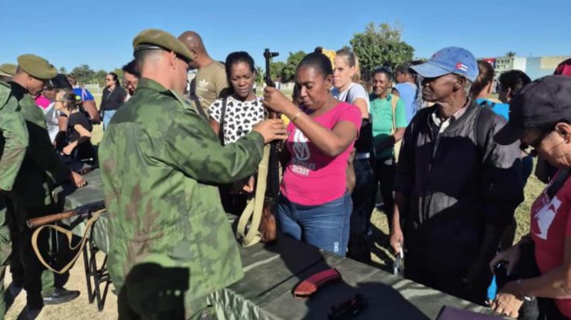 Cuba se prepara para defenderse de EU