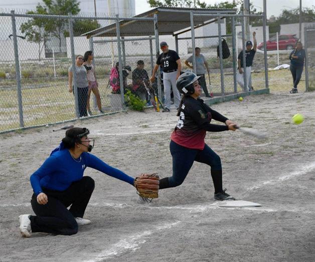 Se juega segunda edici&oacute;n del torneo regular femenil