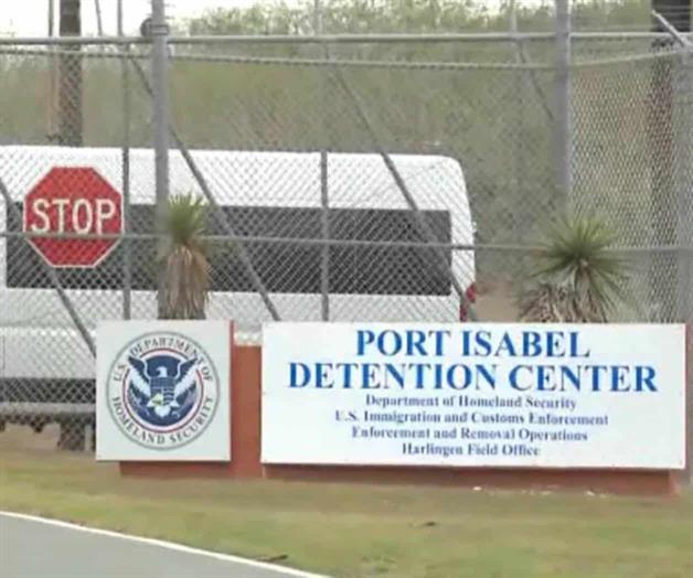 ICE desmiente mot&iacute;n en centro de detenci&oacute;n de Los Fresnos