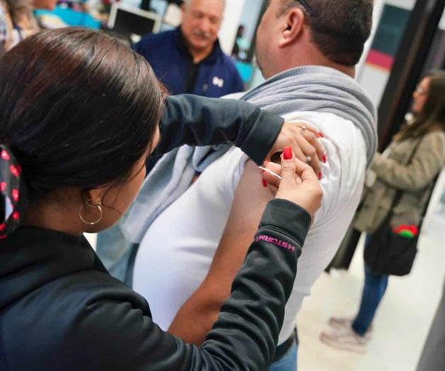 Activan jornada de vacunaci&oacute;n