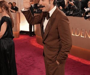 Outfits que brillaron en los Golden Globes