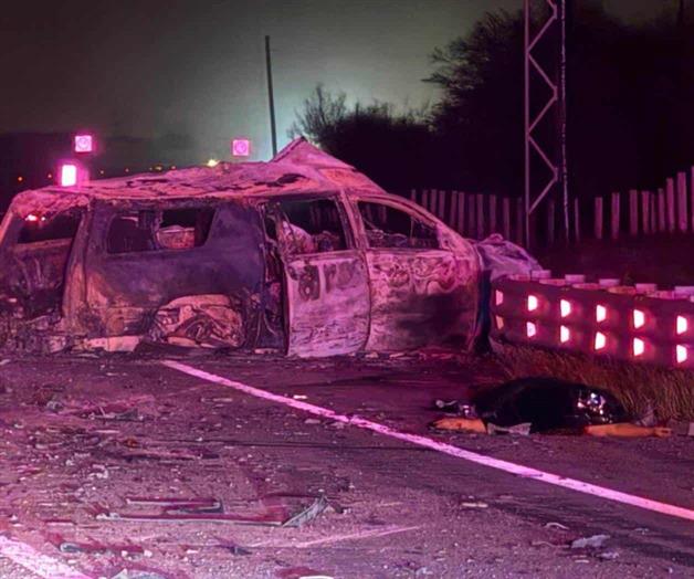 Fatídico choque frontal Fatídico choque frontal