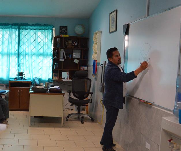 Lanza SEP convocatoria para reconocer labor docente en Tamaulipas