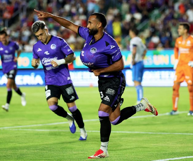 Puebla, con sufrimiento, vence a Mazatl&aacute;n FC