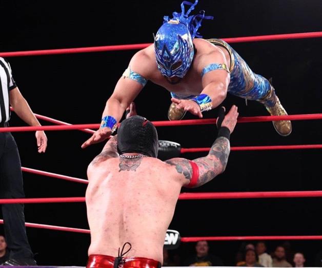 Komander acarici&oacute; la victoria