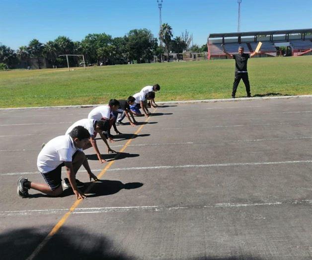 Juegos deportivos escolares en puerta