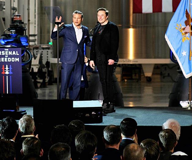 Pete Hegseth enfatiza la &acute;supremac&iacute;a tecnol&oacute;gica&acute;