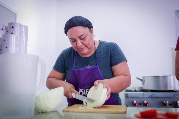 Reconocen labor de voluntarios en comit&eacute;s escolares