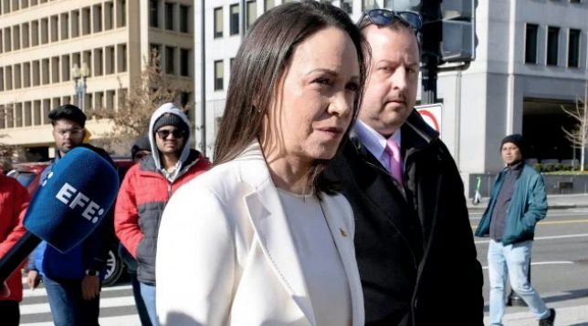 Mar&iacute;a Corina Machado entrega su Premio Nobel de la Paz a Trump